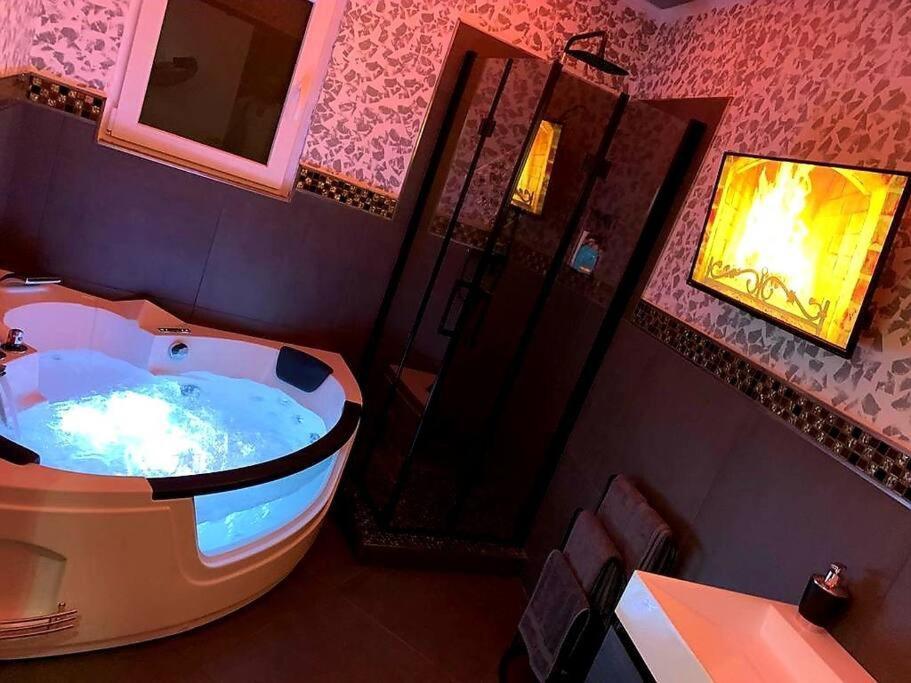 Luxus Loft Whirlpool Designer Kueche Bad Apartment Хердеке Екстериор снимка
