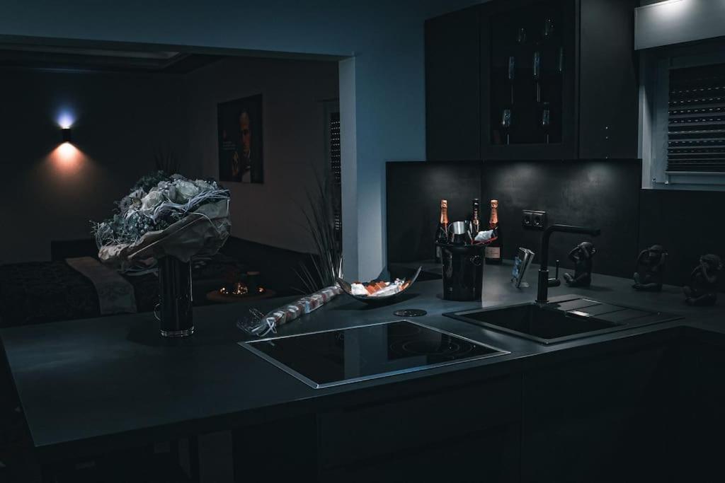 Luxus Loft Whirlpool Designer Kueche Bad Apartment Хердеке Екстериор снимка